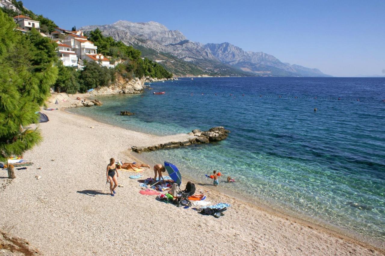 Apartments By The Sea Pisak, Omis - 1014 المظهر الخارجي الصورة