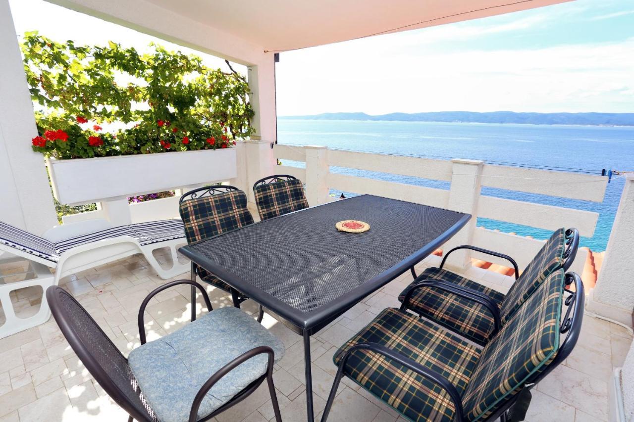 Apartments By The Sea Pisak, Omis - 1014 المظهر الخارجي الصورة